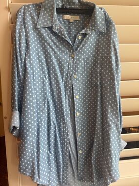 LOFT Blue Polka Dot Button-Down Shirt